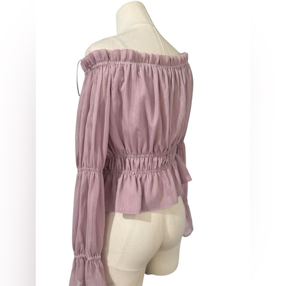 LEYDEN - Off-Shoulder Lilac  Top - Picture 5 of 6